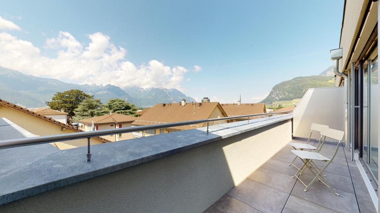 Nonanteneuf Appart Hotel Aigle - Contactless Check-In Kültér fotó