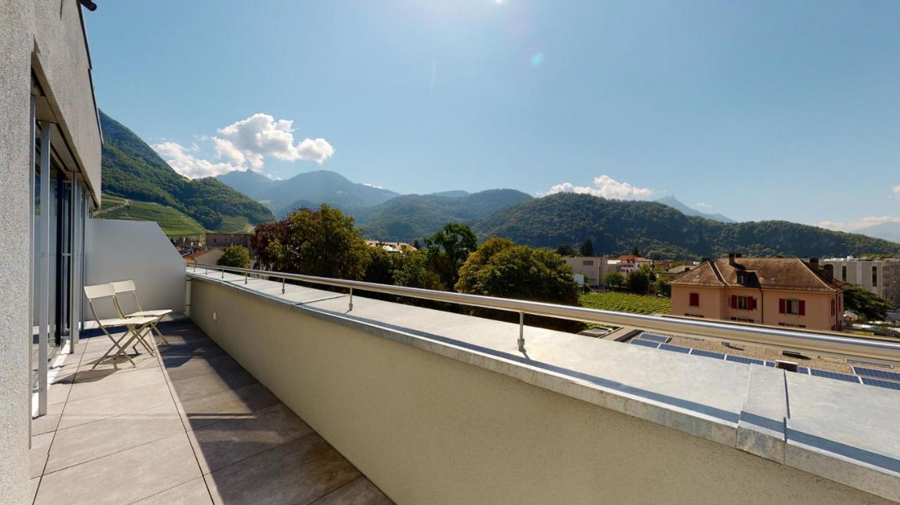 Nonanteneuf Appart Hotel Aigle - Contactless Check-In Kültér fotó