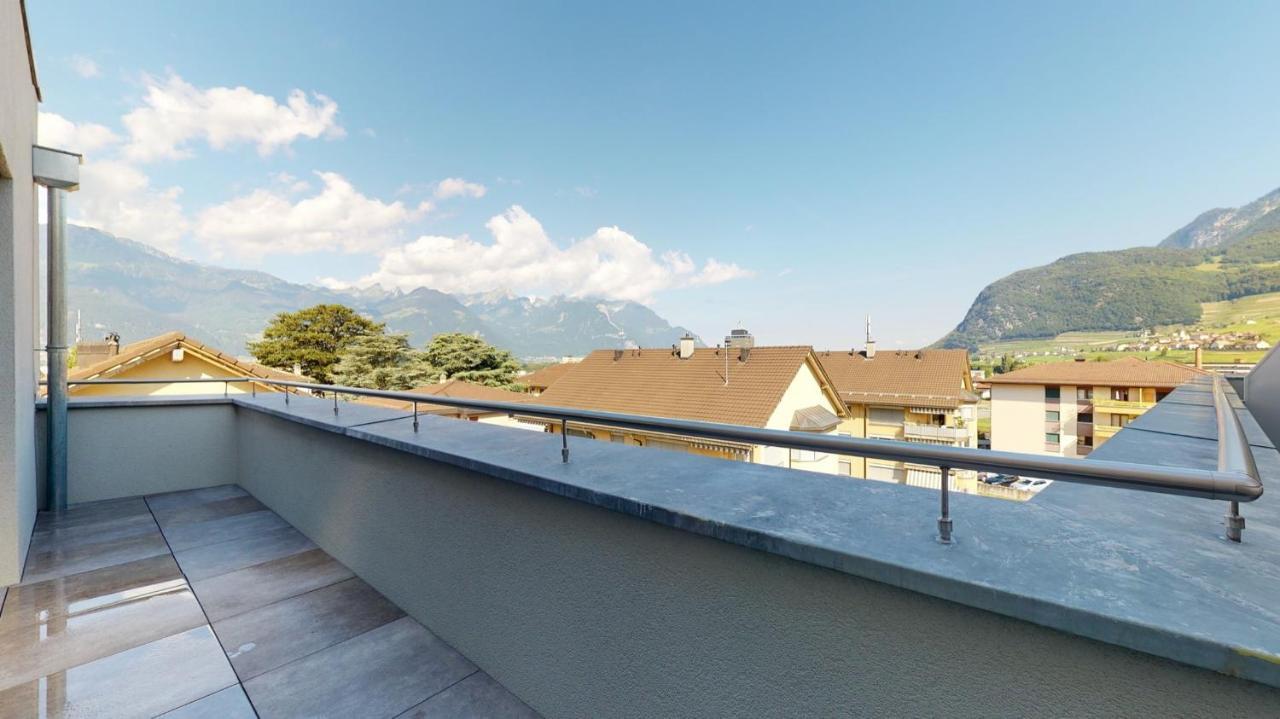 Nonanteneuf Appart Hotel Aigle - Contactless Check-In Kültér fotó